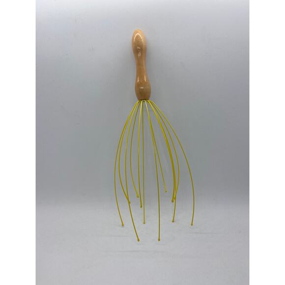 Scalp Massager Yellow - Picture 3 of 3